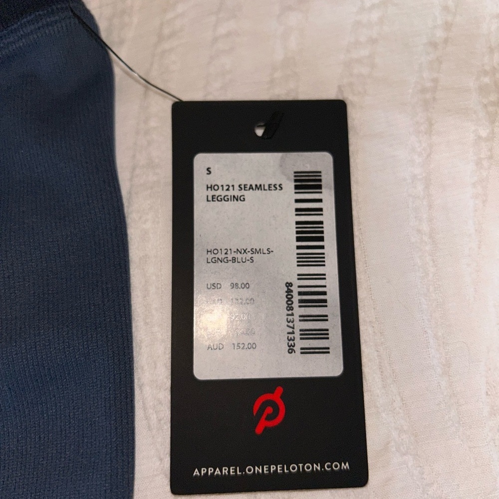 NWT Peloton Dark Blue Patterned Leggings - Picture 5 of 6